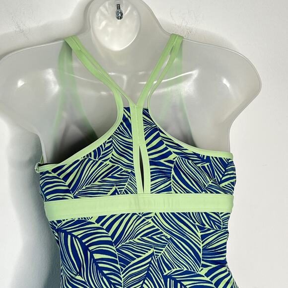 L.L.Bean Swimsuit Womens 6 Blue Green One Piece Leaf Print Built in Bra UPF 50+ - Picture 9 of 11